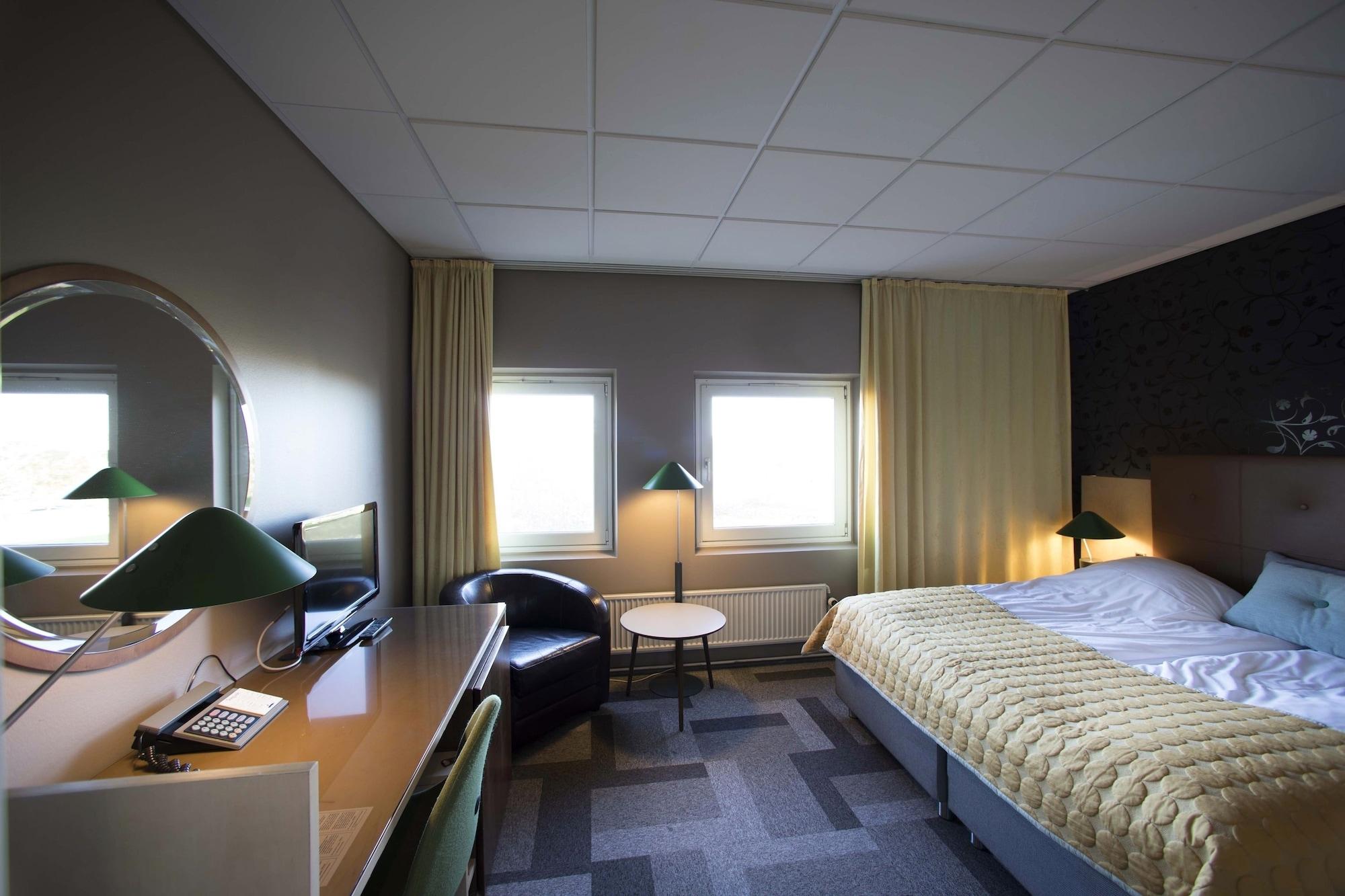 Hotel Lautrup Park Балеруп Екстериор снимка